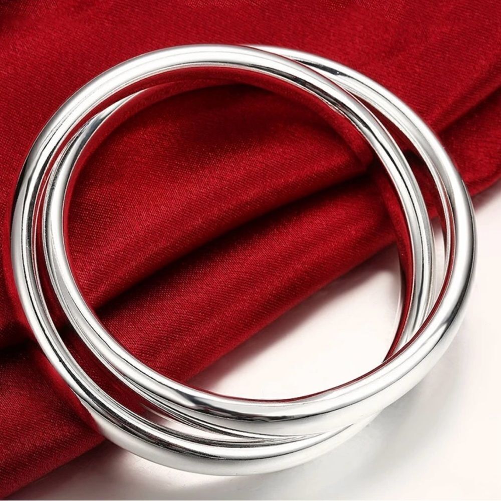 STERLING SILVER DOUBLE RING BANGLE